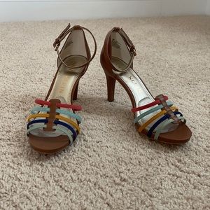 Like new! Colorful Anne Klein ankle strap heel!